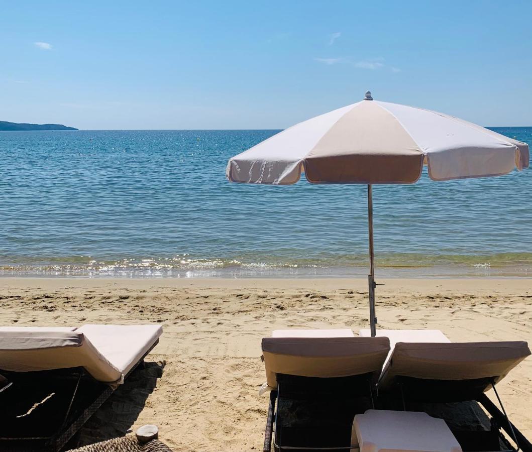 Maison Avec Vue Panoramique Cavalaire-sur-Mer Eksteriør billede